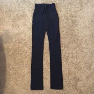 Lululemon navy yoga pants